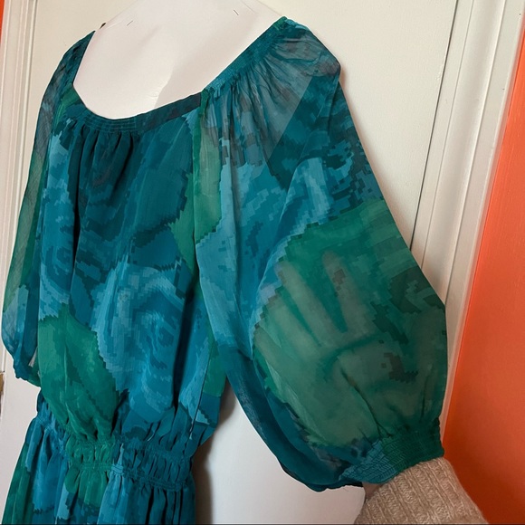 Off shoulder “Boho” long sleeve chiffon dress in a Stunning floral print - Picture 4 of 5